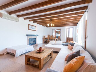Villa Sencelles Características 50