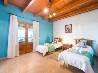 Villa Sencelles Características 67