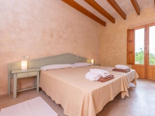 Villa Cala Bona Caratteristiche 19