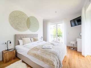 Schlafzimmer 1 mit Bad en suite