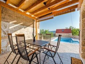 Ferienhaus Holiday Home Rustic - Two Bedroom Holiday Home with Private Pool - Ružić - image1