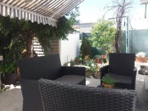 Vakantiehuis Holiday Home Spalato - Holiday home  with Terrace - Vranjic - image1