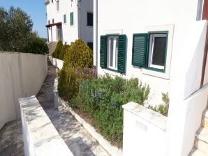 Apartment Sunflower -  Two bedroom apartment with Terrace and Sea View - Supetar - image1