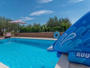 Apartamento Apartment Niko - Two Bedroom Apartment with Swimming Pool - Brodarica - image1