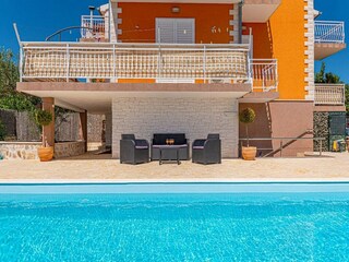 Appartement Brodarica Buitenaudio-opname 5