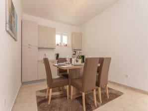 Apartment Niko - Two Bedroom Apartment with Swimming Pool - Brodarica - image1