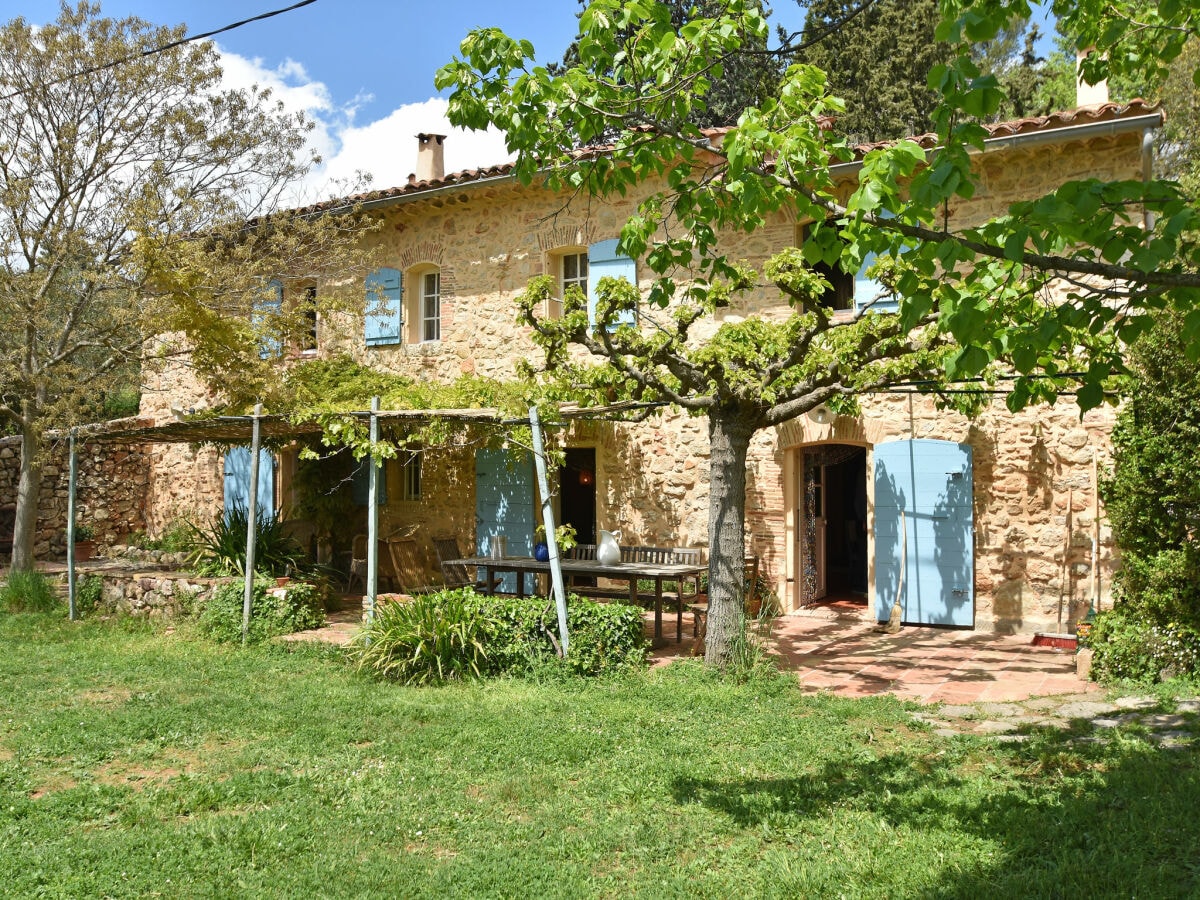 Casa de campo Figanières Grabación al aire libre 1