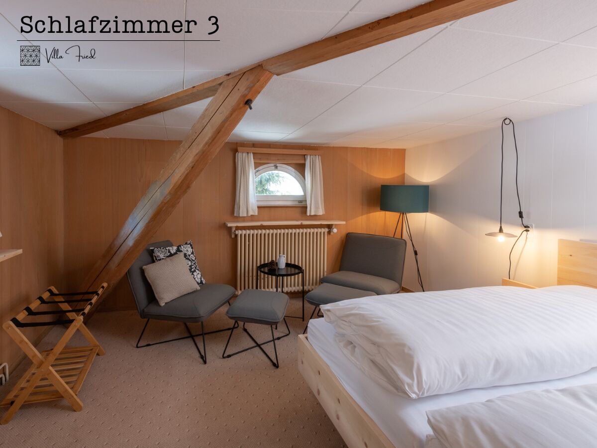 Schlafzimmer 3