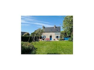 Maison de vacances Plougoulm Enregistrement extérieur 9