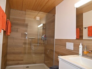 Badezimmer 1