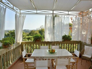 Cottage Lari Outdoor Recording 15