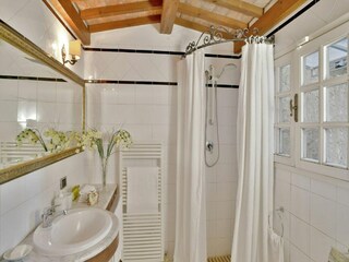 Cottage Lari Features 22