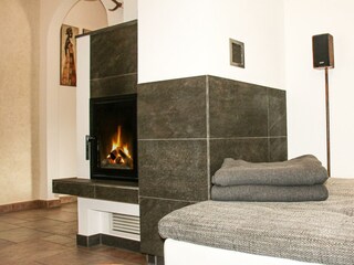 Moderner Kamin