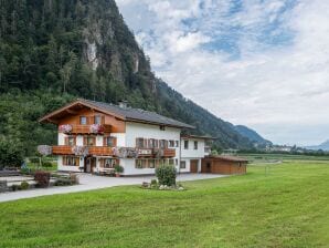 Apartment Gästehaus Ferienwohnungen Luxner - Strass im Zillertal - image1