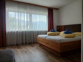 Schlafzimmer Fewo klein
