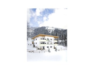 Hausansicht Winter
