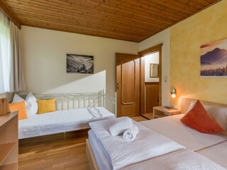 Landhaus_Gartner_Dorfstrasse_90_Uderns_Schlafzimme