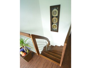 Apart-Hanna-Aschau-im-Zillertal-Treppenhaus