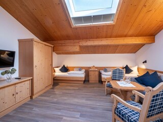 Apart_Denise_Schuetzenweg_32_Fuegen_12_2023_Apartm