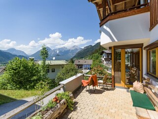 Ferienwohnung_Petra_Imming_16G_Bruck_Terrasse_Ausb