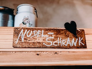 e6d1f4a7-d983-4ed7-a018-6ab863e21db4