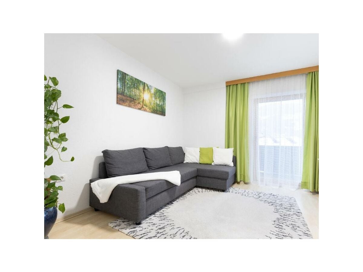 Zillertal_Ferienwohnung Bonny_Wohnzimmer