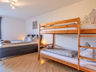 Doppelzimmer mit Etagenbett
