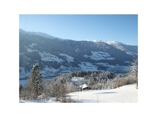 Winterpanorama vom Balkon der Wohnung Enzian