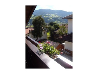 Ausblick Balkon Sommer
