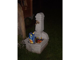 Brunnen mit Getränken