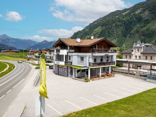 Apart_Hartl_Landstrasse_7_Ried_05_2026_Haus_aussen