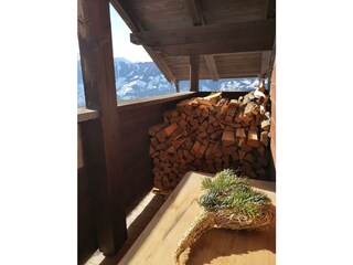 Holz für den gemütlichen Ofen