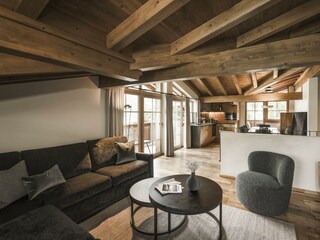 Luxuriöse Wohnbereiche im Kristallchalet