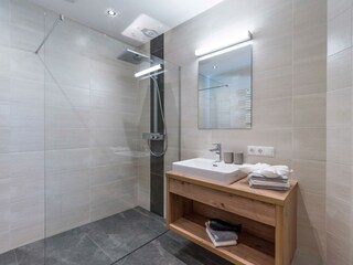 Baderer_Apart_Unterwaldstrasse_3_Stumm_Apart_Dagsb