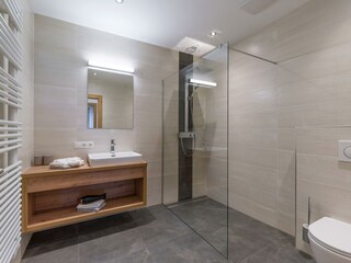 Baderer_Apart_Unterwaldstrasse_3_Stumm_Apart_Impen