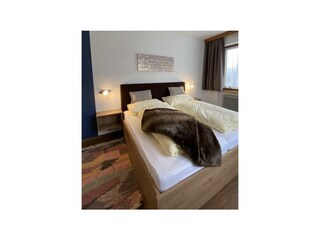 24B6DB38-A556-44D9-A405-1278A9F0FF74_1_105_c