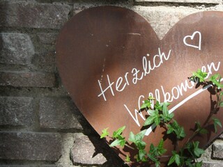 9E6E8F8A-E83C-4555-9EF3-CCDAE5F75016