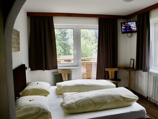 D78D5A25-8725-497D-8652-53D61B6FD01F_1_201_a