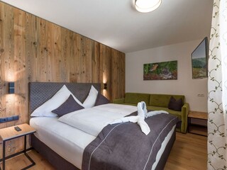 Baderer_Apart_Unterwaldstrasse_3_Stumm_Apart_Guggu