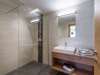 Baderer_Apart_Unterwaldstrasse_3_Stumm_Apart_Guggu