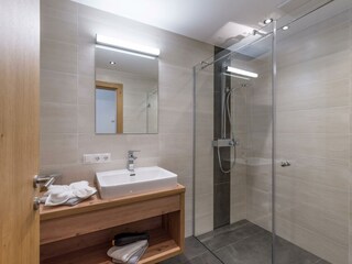 Baderer_Apart_Unterwaldstrasse_3_Stumm_Apart_Gimpl