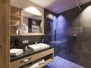 (c) Hannes Niederkofler_WEB_031_DSC9033