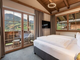 Schlafzimmer mit Bergblick