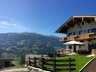 Zillertal-ersteferienregion-ferienwohnungleo-stumm