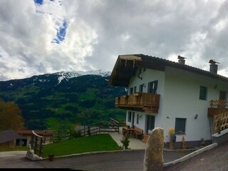 Zillertal-ersteferienregion-ferienwohnungleo-stumm
