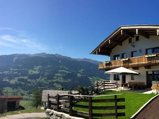 Zillertal-ersteferienregion-ferienwohnungleo-stumm