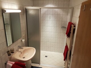 Ferienwohnungen Rinker Dusche Top 2