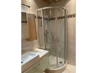 358f3c42-c242-485f-a9da-c4c61da08641