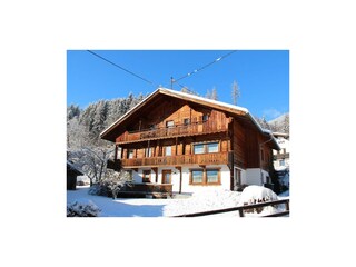 Zillertal-Fuegen-Haus-Thoma-Huber-Haus-Winter