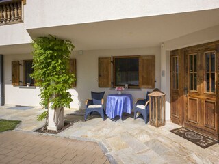 Hauseingang, die Ferienwohnung ist barrierefrei!